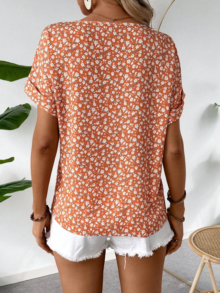 MyWesternOrange Soft Fabric Abstract Stripe Print Rolled-Up Short Sleeves Round Neckline Relaxed Fit Top For Women & Girls