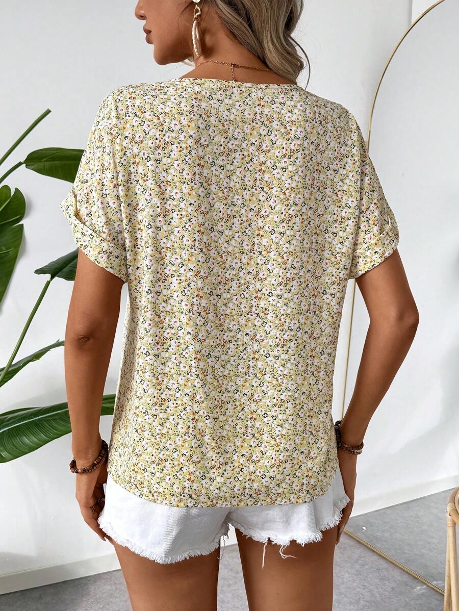 MyWesternAbstract Stripe Print Rolled-Up Short Sleeves Round Neckline Relaxed Fit Top For Women & Girls